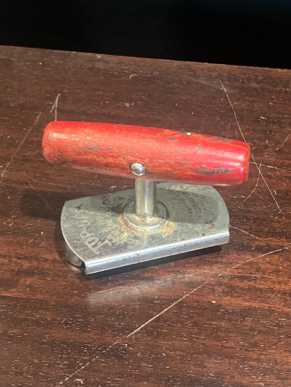 Vintage Edlund Co Inc. Top-Off Bottle & Jar Opener with Red Handle
